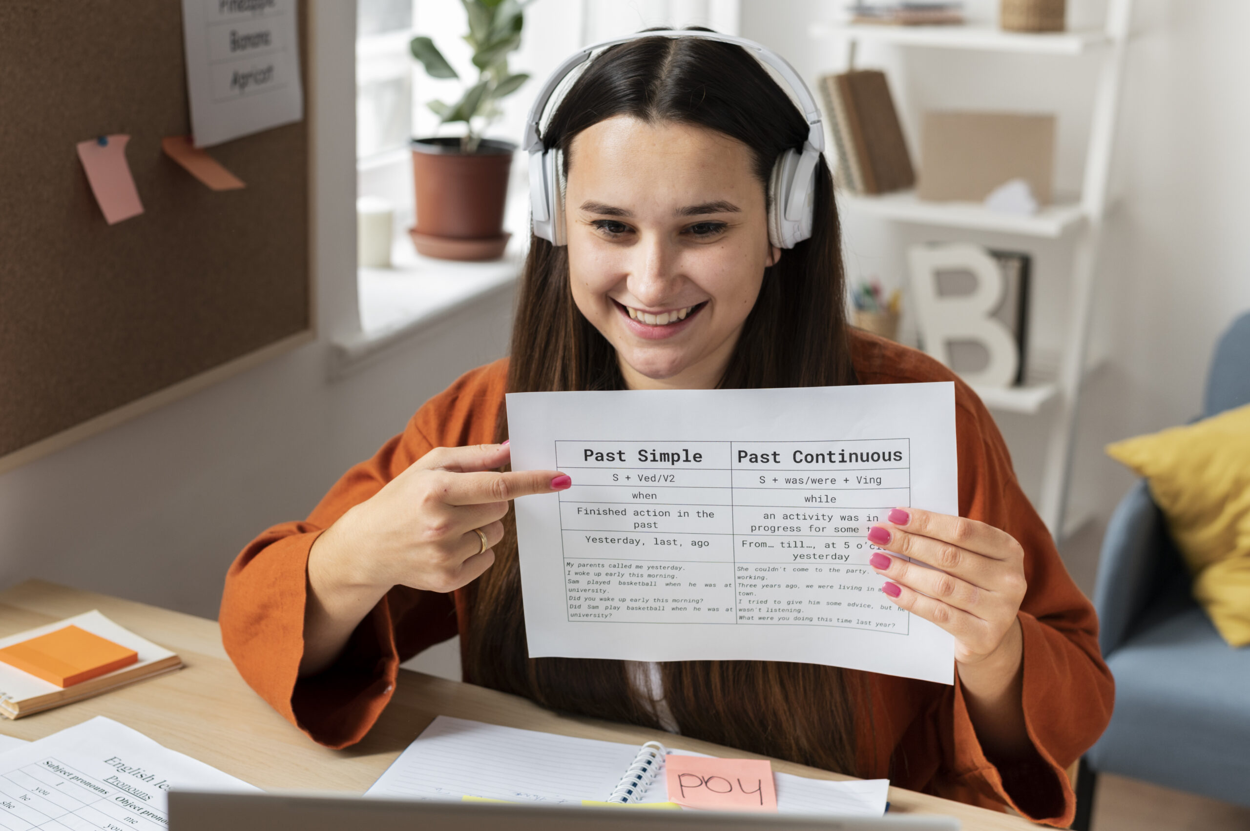 Espaço de estudo com sala de aula virtual